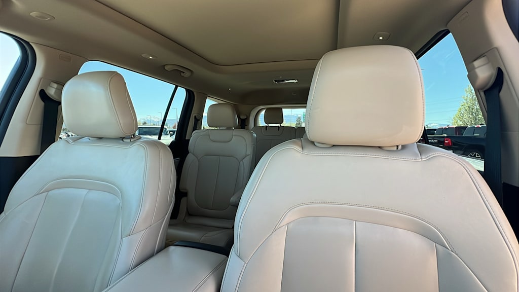 2021 Jeep Grand Cherokee L Limited Edition 10
