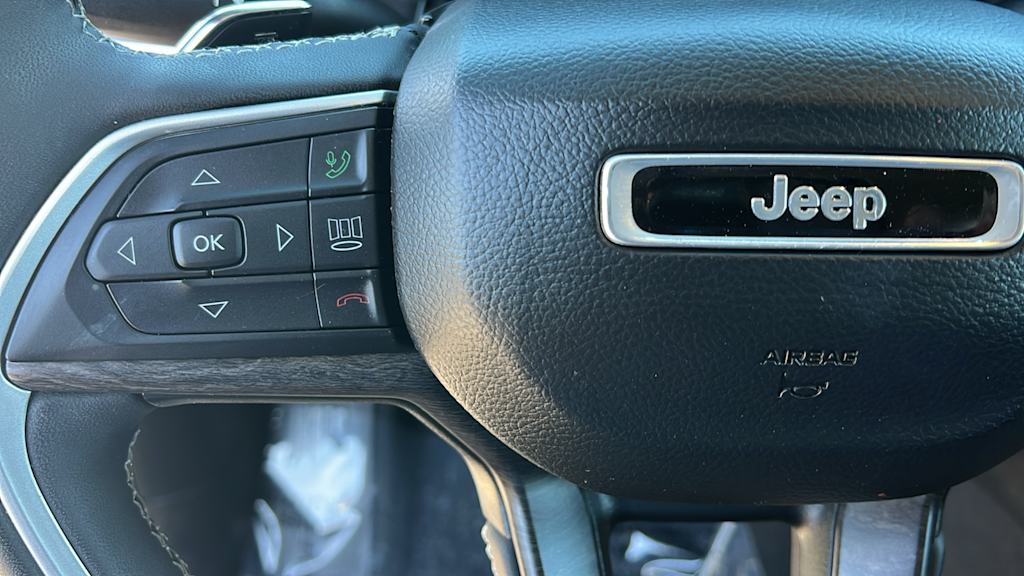 Thumbnail: 2023 Jeep Grand Cherokee L - 25