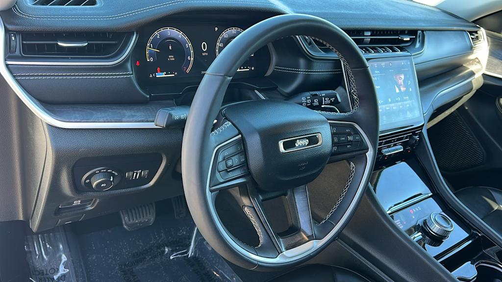 Thumbnail: 2023 Jeep Grand Cherokee L - 2