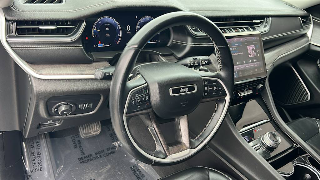 Thumbnail: 2022 Jeep Grand Cherokee L - 2