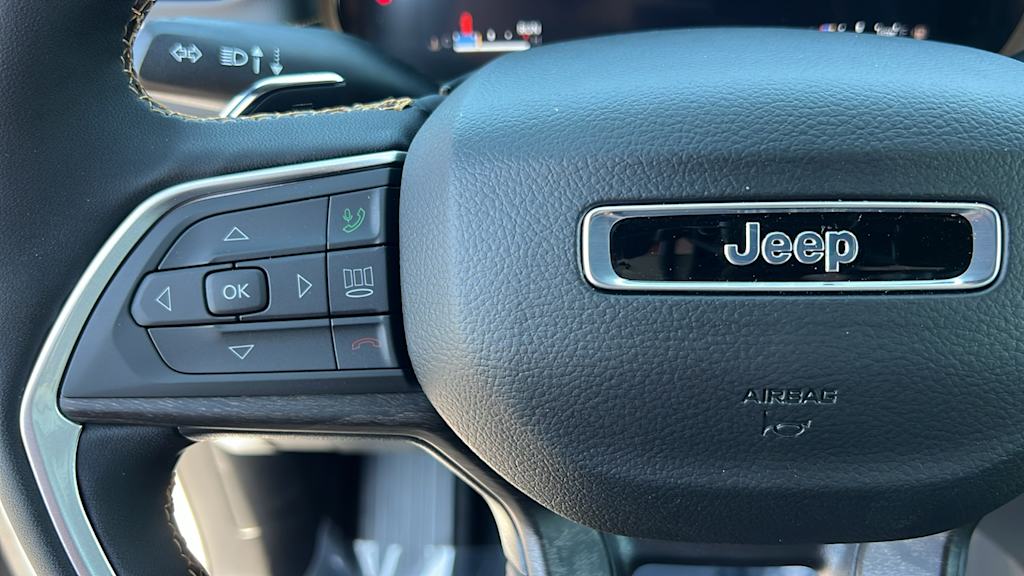 Thumbnail: 2026 Jeep Grand Cherokee L - 25