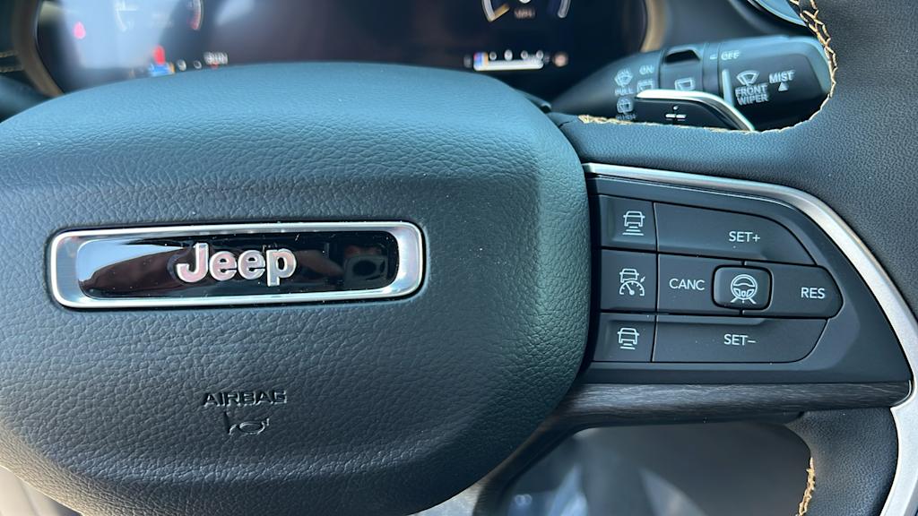 Thumbnail: 2026 Jeep Grand Cherokee L - 26