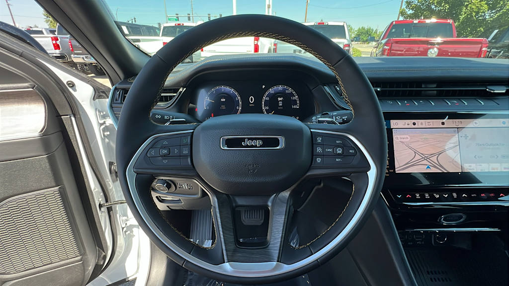 Thumbnail: 2026 Jeep Grand Cherokee L - 9