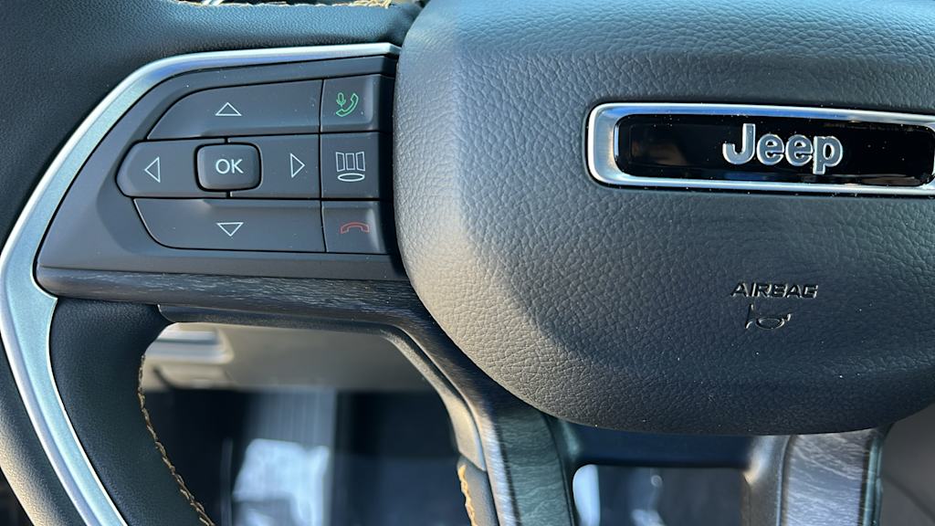Thumbnail: 2026 Jeep Grand Cherokee L - 25