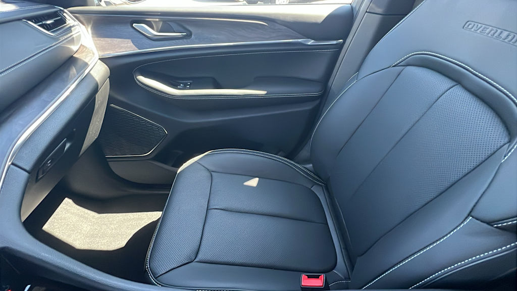 Thumbnail: 2025 Jeep Grand Cherokee L - 11