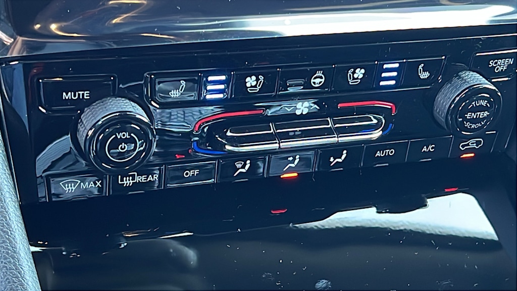 Thumbnail: 2025 Jeep Grand Cherokee L - 23