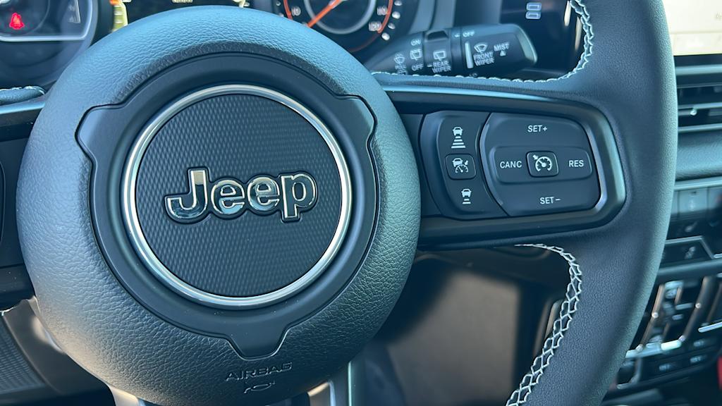 2025 Jeep Wrangler Sport 25