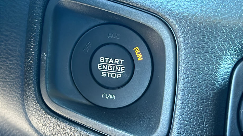 2025 Jeep Wrangler Sport 23
