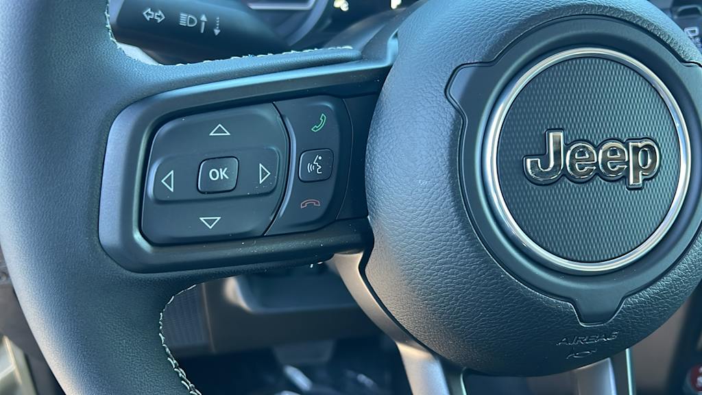 2025 Jeep Wrangler Sport 24