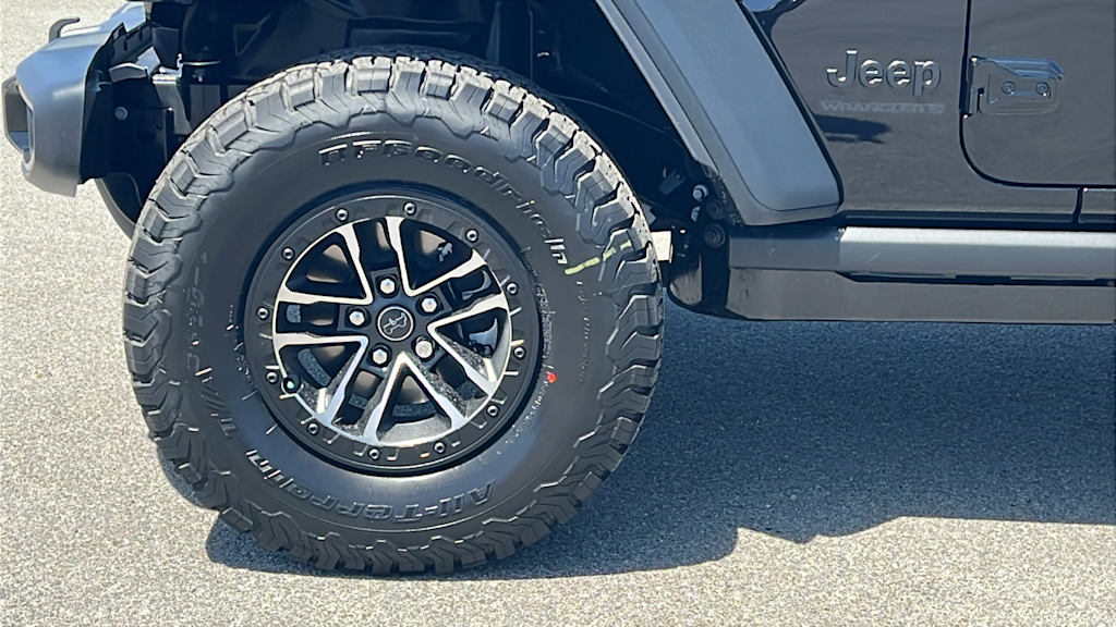 Thumbnail: 2026 Jeep Wrangler - 8
