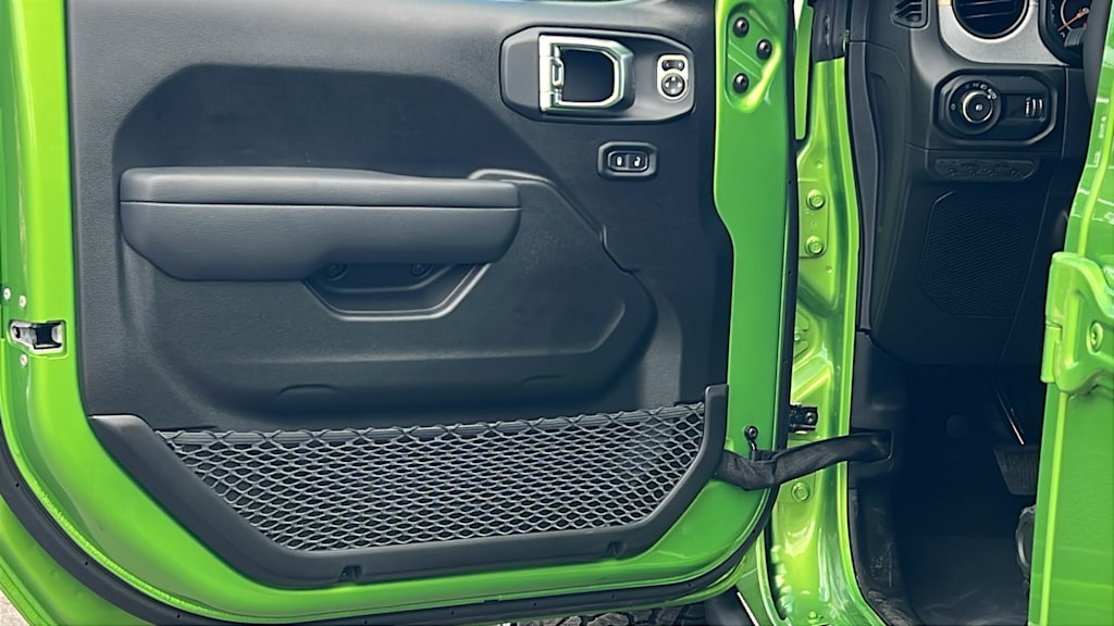 Thumbnail: 2026 Jeep Wrangler - 28