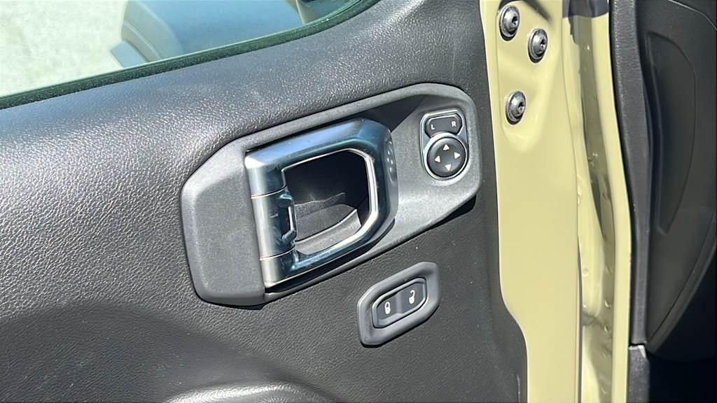 Thumbnail: 2026 Jeep Wrangler - 28