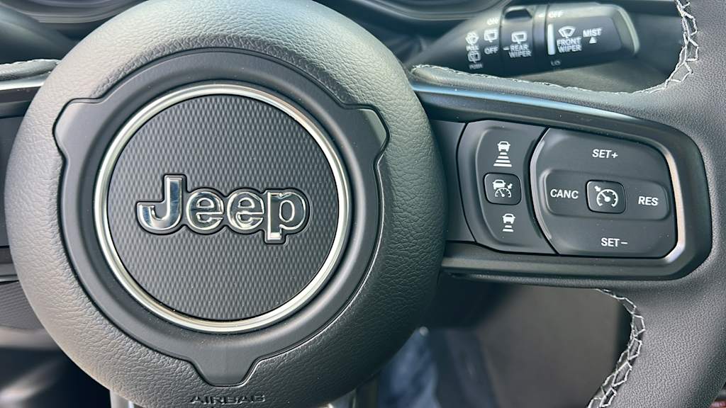 Thumbnail: 2026 Jeep Wrangler - 26