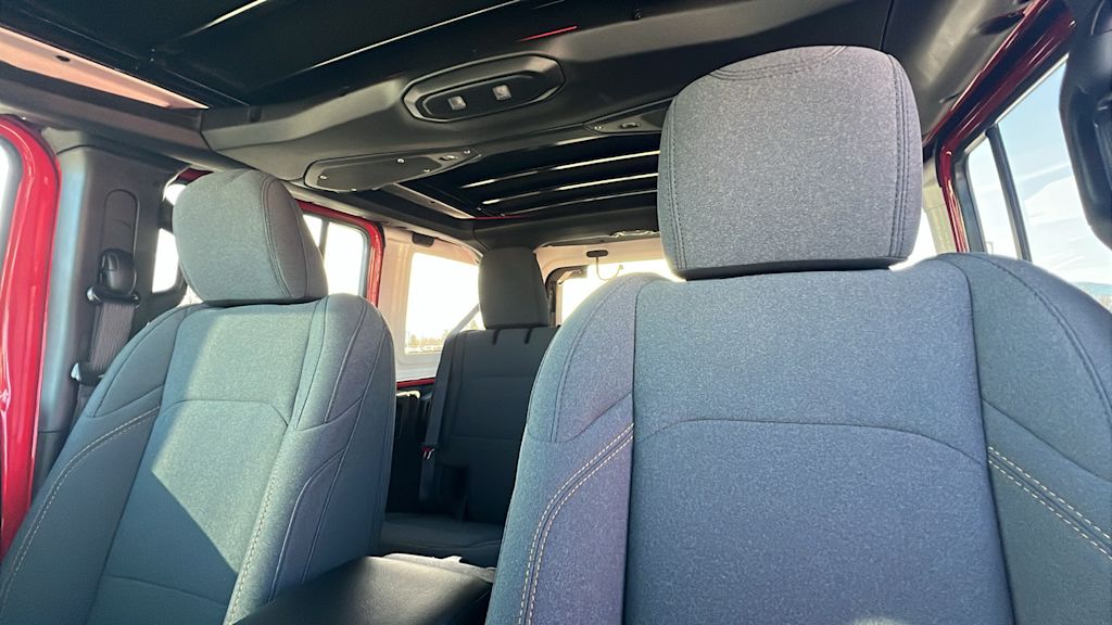 Thumbnail: 2026 Jeep Wrangler - 10