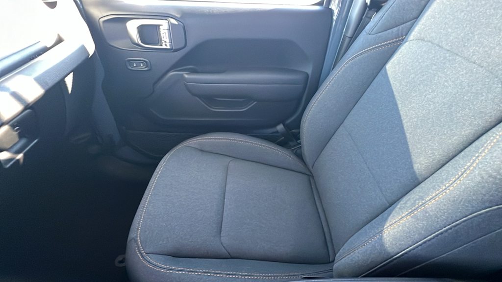 Thumbnail: 2026 Jeep Wrangler - 11