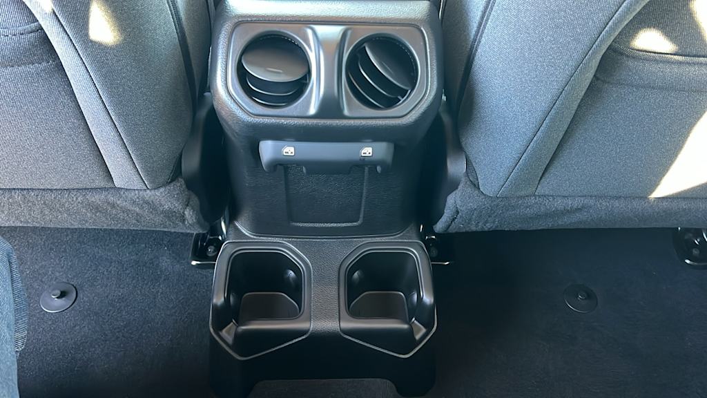 Thumbnail: 2026 Jeep Wrangler - 28