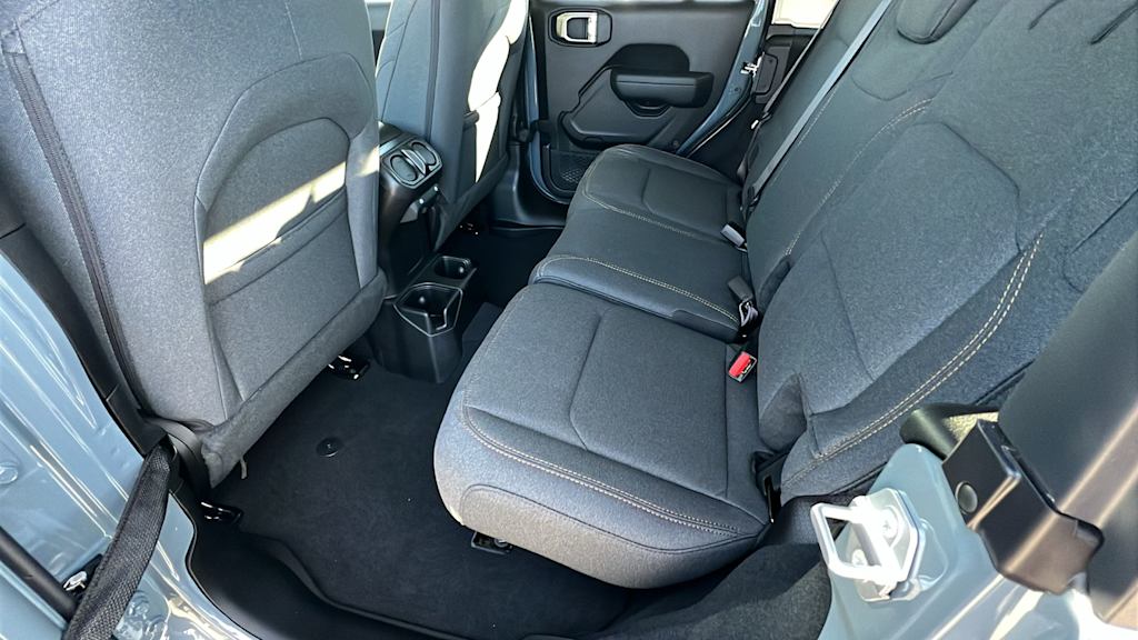 Thumbnail: 2026 Jeep Wrangler - 12