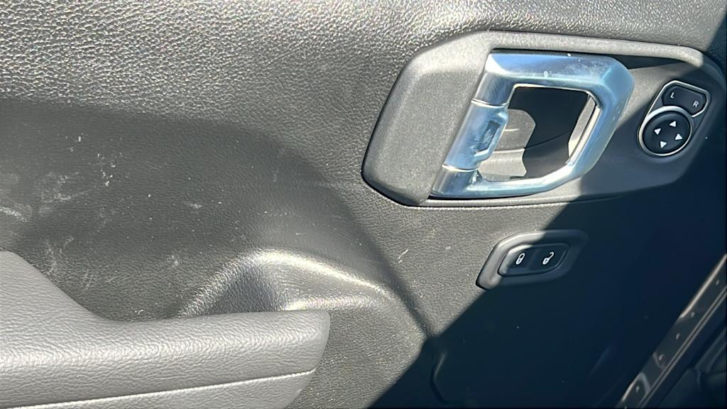 Thumbnail: 2026 Jeep Wrangler - 27