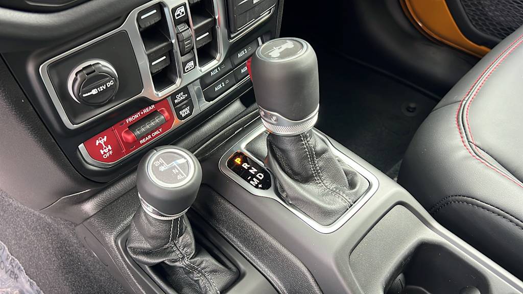 Thumbnail: 2026 Jeep Wrangler - 15