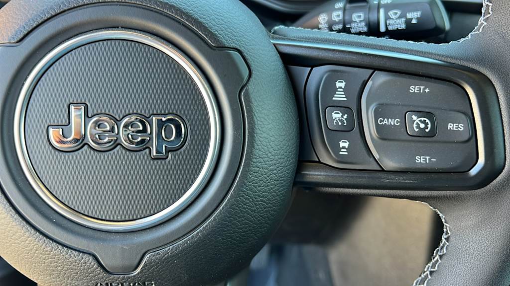 Thumbnail: 2026 Jeep Wrangler - 28