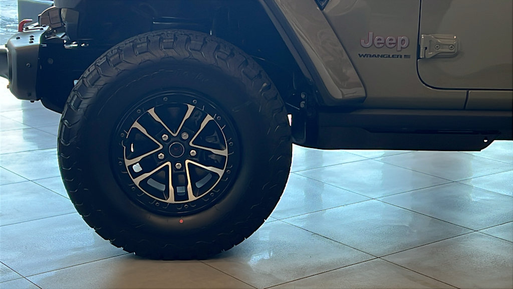 Thumbnail: 2026 Jeep Wrangler - 8