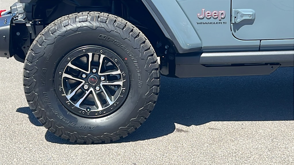 Thumbnail: 2026 Jeep Wrangler - 8