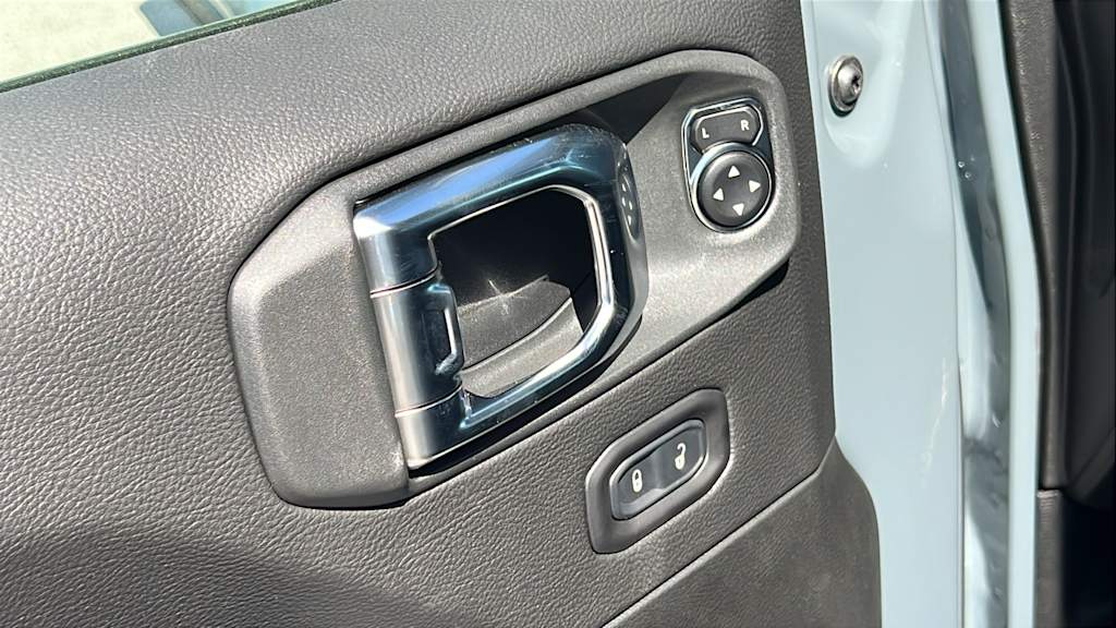 Thumbnail: 2026 Jeep Wrangler - 28
