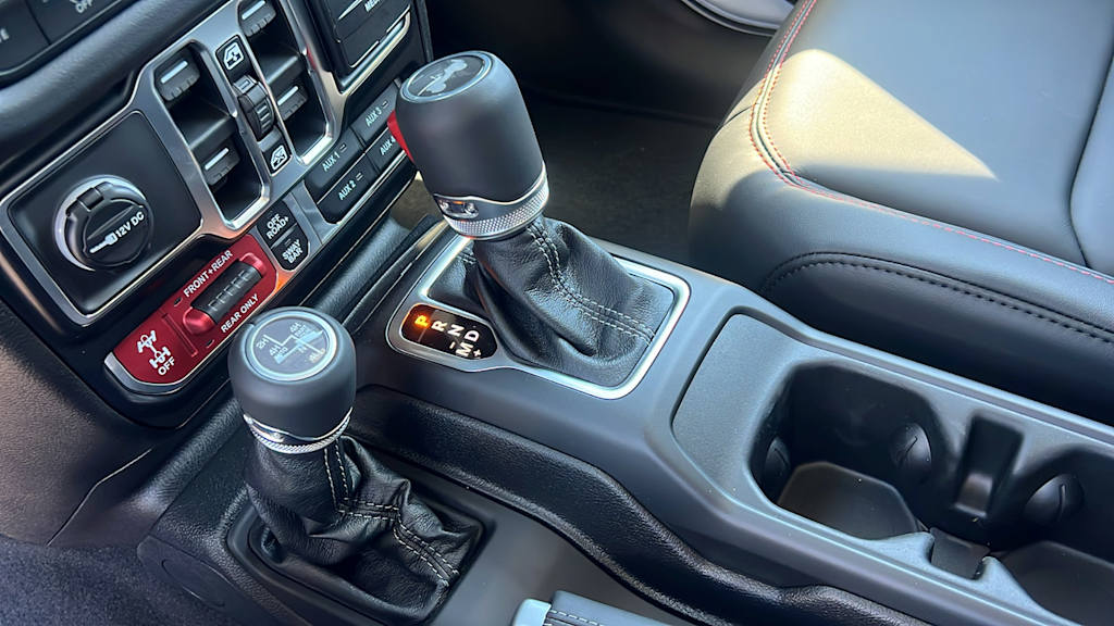Thumbnail: 2026 Jeep Wrangler - 15