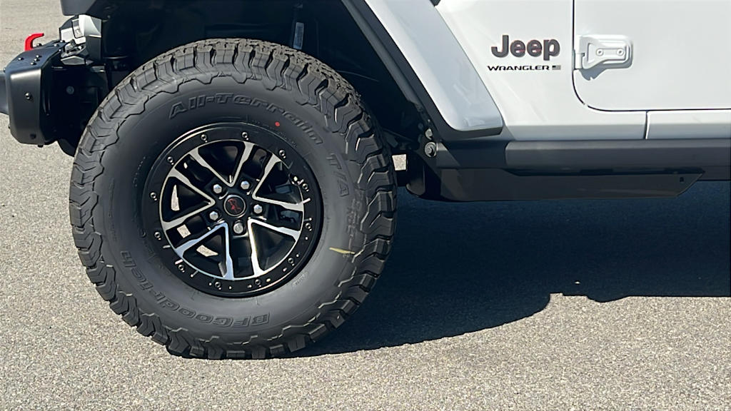 Thumbnail: 2026 Jeep Wrangler - 8