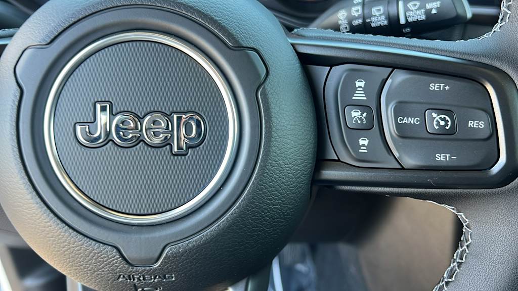 Thumbnail: 2026 Jeep Wrangler - 27