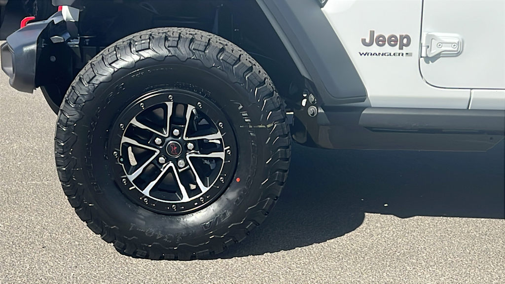 Thumbnail: 2026 Jeep Wrangler - 8