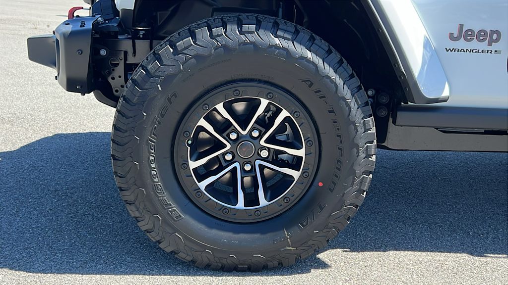 Thumbnail: 2026 Jeep Wrangler - 8