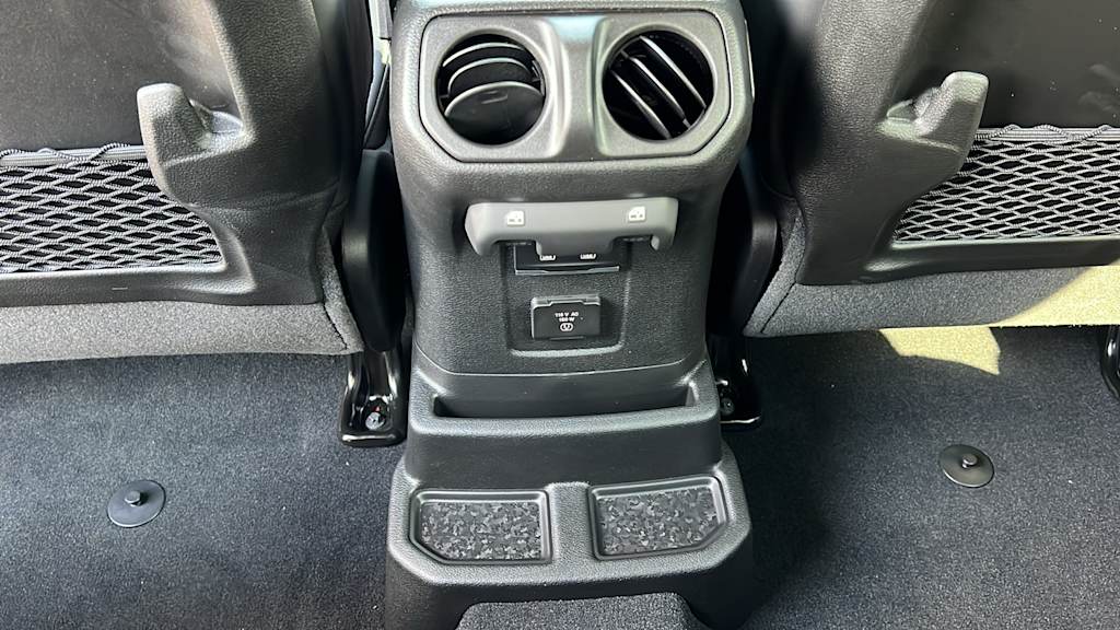 Thumbnail: 2026 Jeep Wrangler - 30