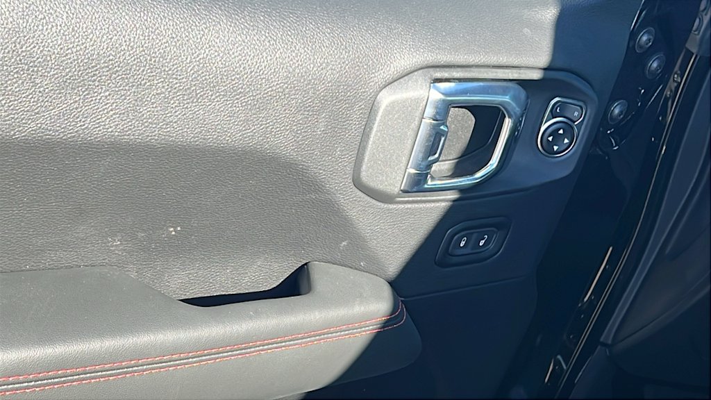 Thumbnail: 2026 Jeep Wrangler - 27