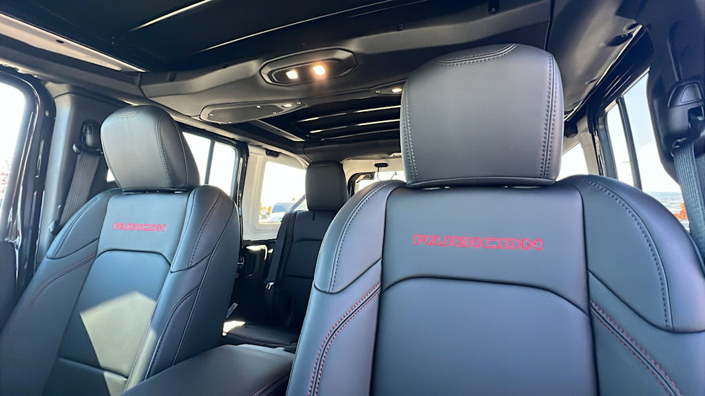 Thumbnail: 2026 Jeep Wrangler - 10