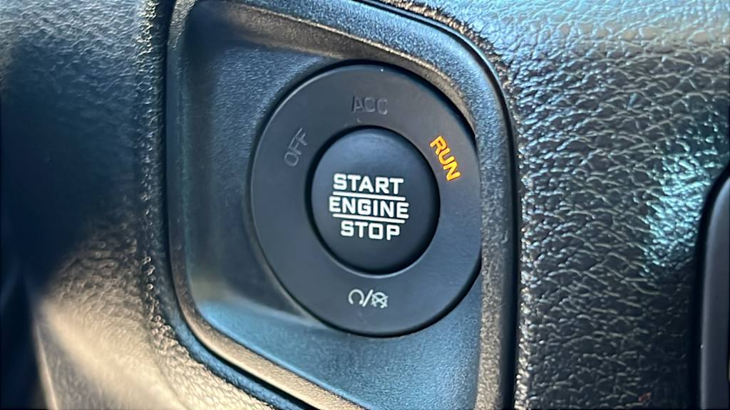 Thumbnail: 2024 Jeep Wrangler - 25