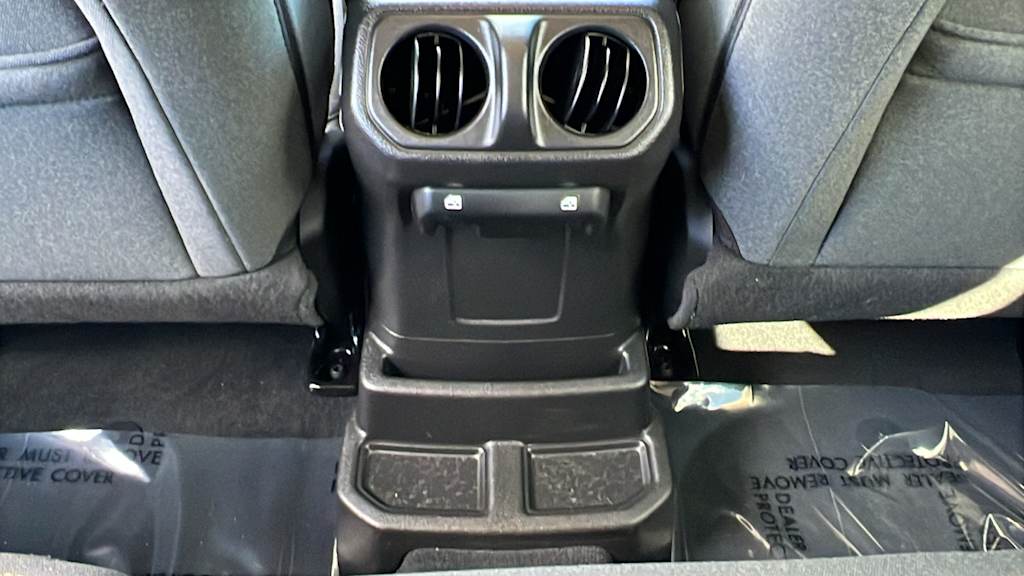 Thumbnail: 2024 Jeep Wrangler - 29