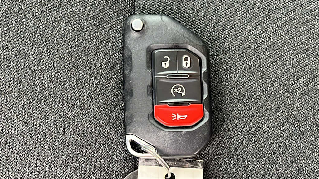 Thumbnail: 2024 Jeep Wrangler - 17