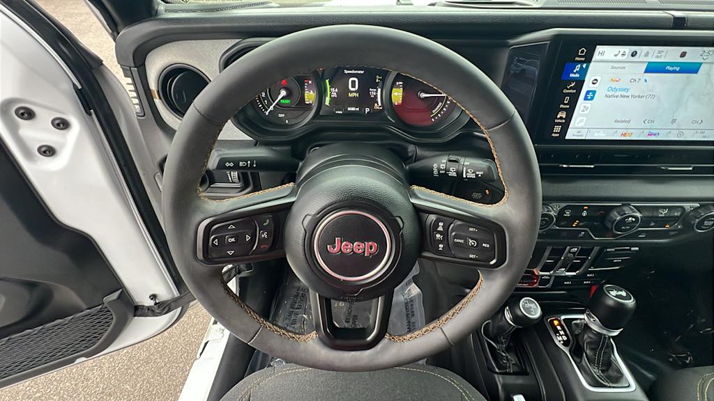 Thumbnail: 2024 Jeep Wrangler - 9