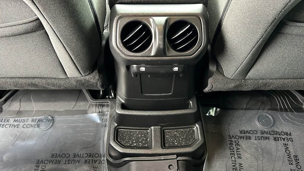 Thumbnail: 2024 Jeep Wrangler - 29