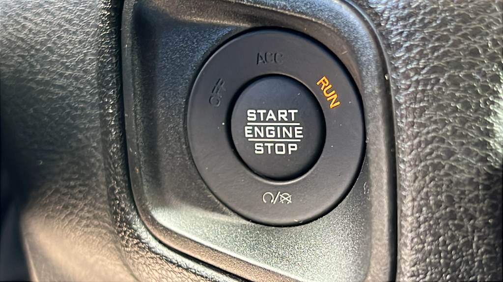 Thumbnail: 2024 Jeep Wrangler - 24