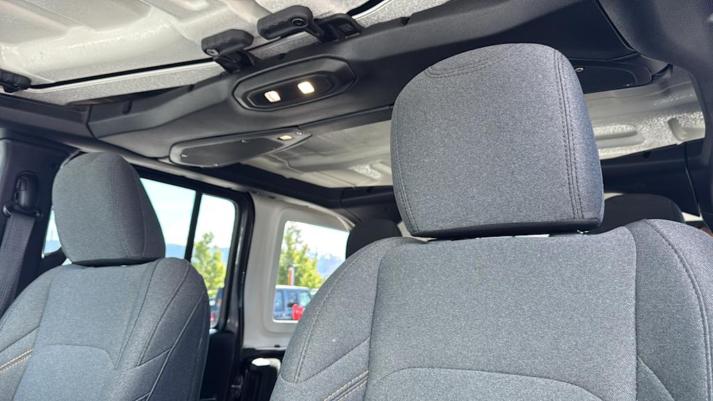 2024 Jeep Wrangler Sport 4xe 10