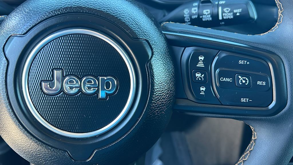 Thumbnail: 2024 Jeep Wrangler - 24