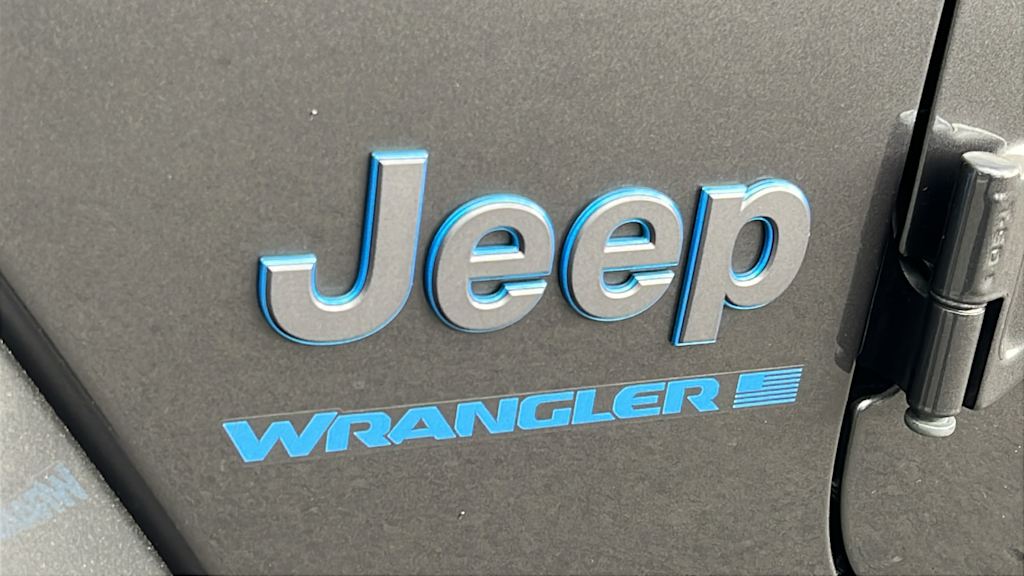 Thumbnail: 2024 Jeep Wrangler - 7