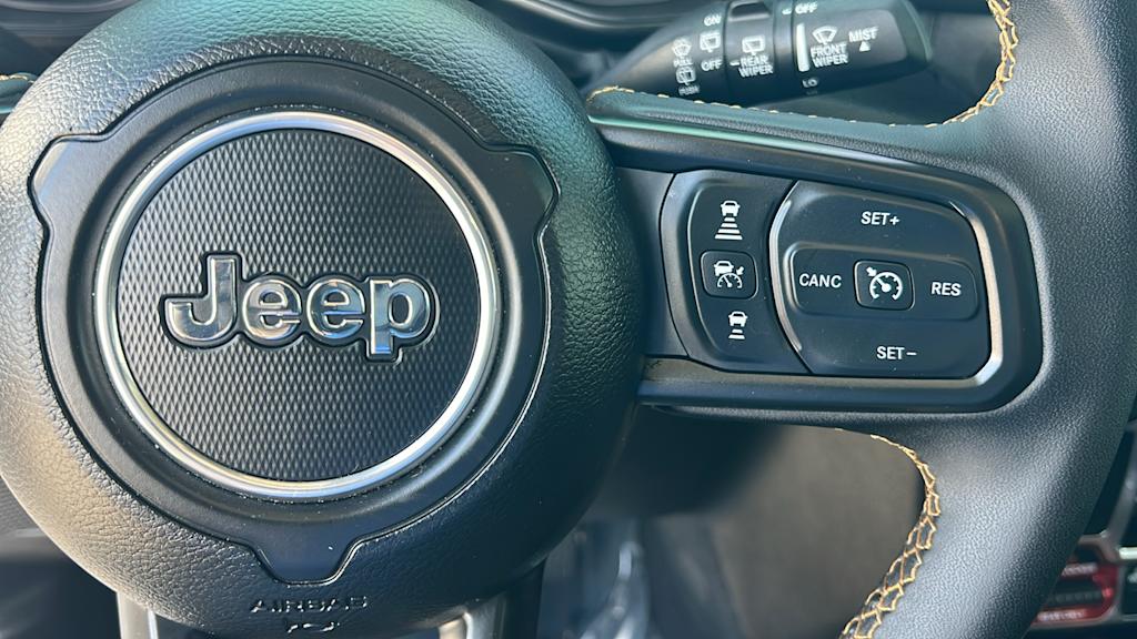 Thumbnail: 2024 Jeep Wrangler - 27
