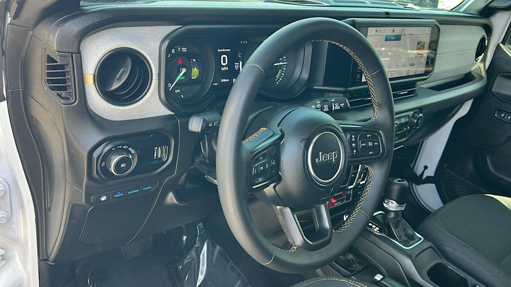 Thumbnail: 2024 Jeep Wrangler - 2