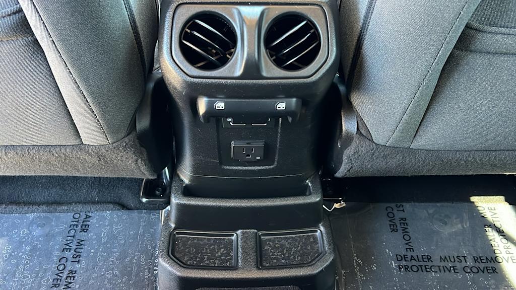 Thumbnail: 2024 Jeep Wrangler - 29