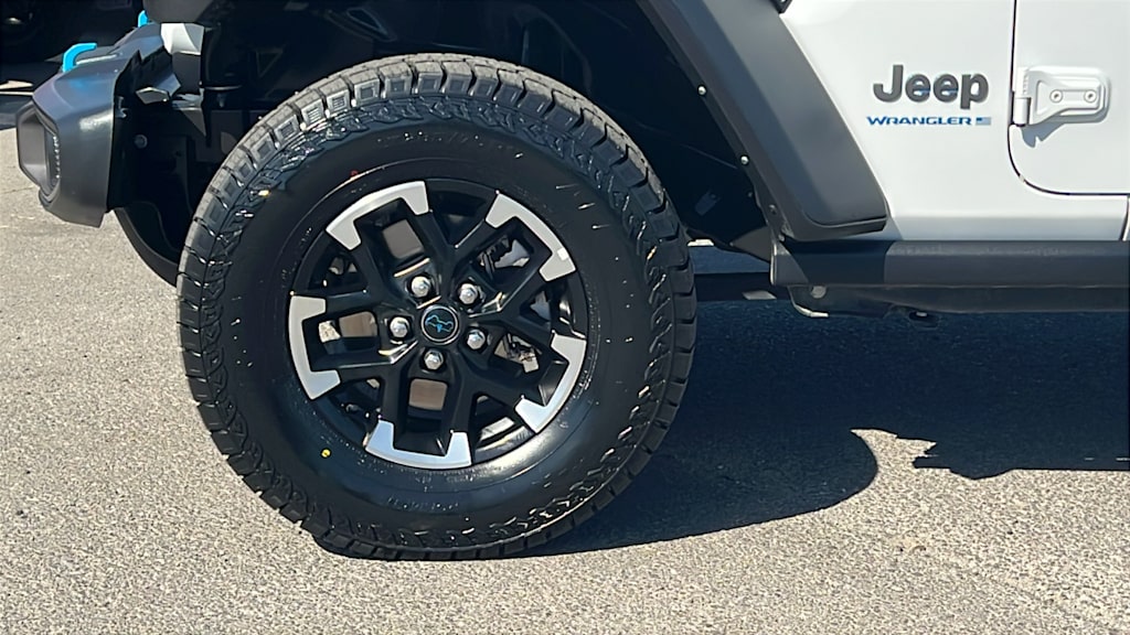 Thumbnail: 2024 Jeep Wrangler - 8
