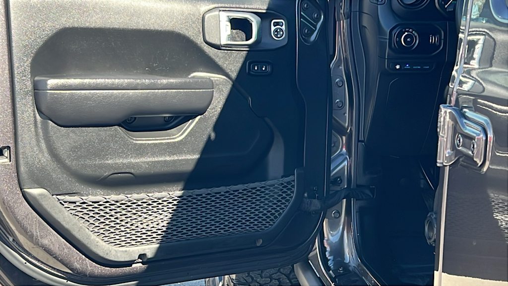 Thumbnail: 2024 Jeep Wrangler - 29