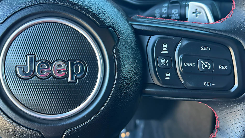 Thumbnail: 2024 Jeep Wrangler - 25